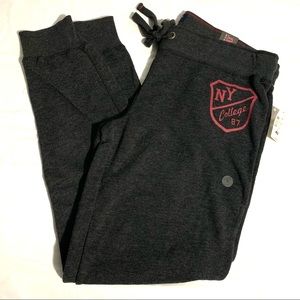 Aeropostale Slim Fit Joggers Large